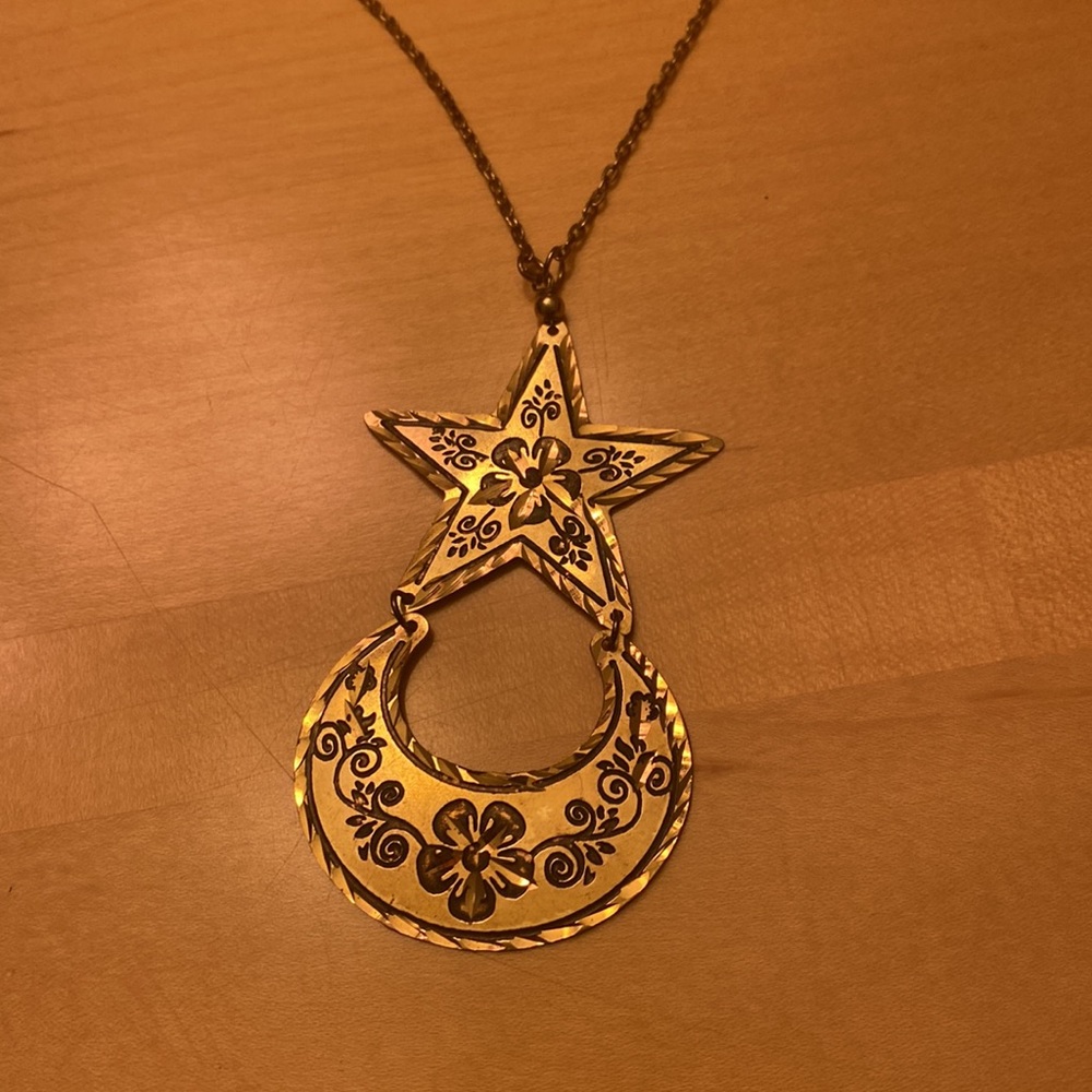 ModCloth Long Necklace - Picture 3 of 3